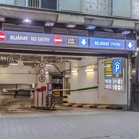 Amethyst - Acacia בודפשט