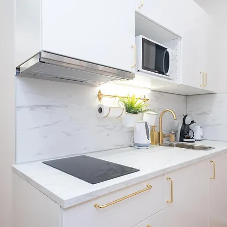 Amethyst - Acacia Apartment *